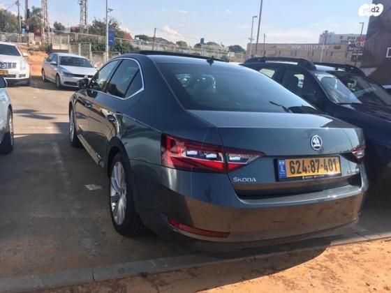 סקודה סופרב (עד 2019) Exclusive אוט' 1.8 (180 כ"ס) בנזין 2018 למכירה במגאר