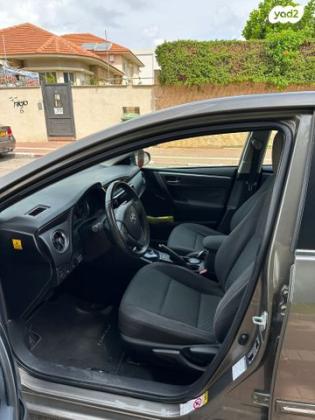 טויוטה קורולה GLI אוט' 1.6 (132 כ''ס) [2016 ואילך] בנזין 2016 למכירה בחדרה