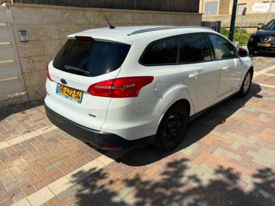 פורד פוקוס Trend סטיישן אוט' 1.5 (150 כ''ס) בנזין 2016 למכירה בנתניה