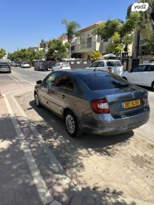 סקודה ראפיד Ambition הצ'בק אוט' 1.0 (95 כ"ס) בנזין 2018 למכירה בגן יבנה