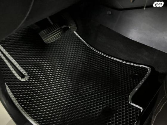 מיצובישי פג'רו ארוך 4X4 Desert אוט' דיזל 7 מק' 3.2 (170 כ''ס) דיזל 2008 למכירה ברחובות