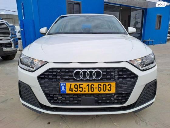 אאודי A1 Sportback Comfort אוט' 1.5 (150 כ''ס) בנזין 2023 למכירה באשדוד