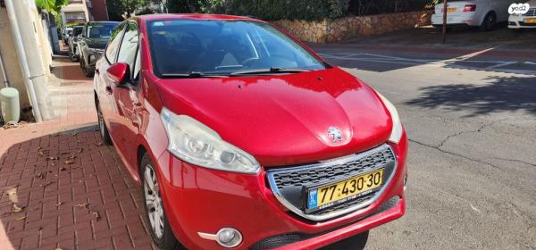 פיג'ו 208 Active אוט' 1.6 (120 כ"ס) בנזין 2014 למכירה בראשון לציון