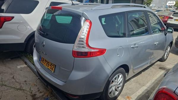 רנו גרנד סניק EX אוט' 7 מק' 2.0 (140 כ''ס) בנזין 2014 למכירה בכפר סבא