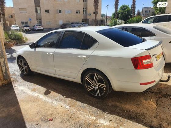 סקודה אוקטביה Elegance אוט' 1.8 (180 כ''ס) בנזין 2015 למכירה בגבעת זאב
