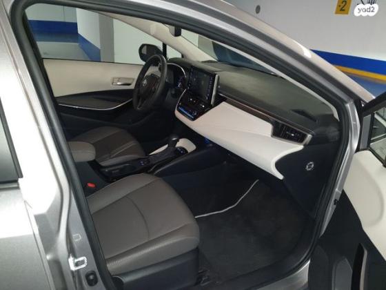 טויוטה קורולה הייבריד Luxury הצ'בק אוט' 1.8 (98 כ''ס) בנזין 2020 למכירה באשדוד