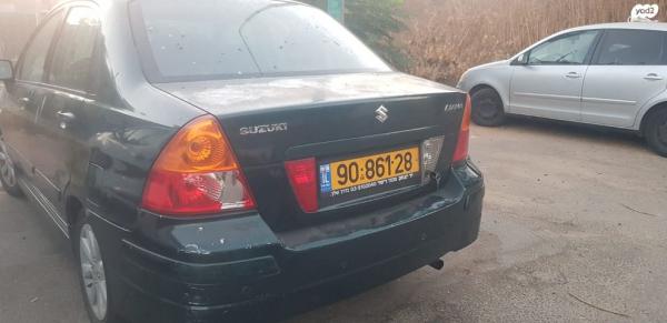 סוזוקי ליאנה GLX סדאן אוט' 1.6 (107 כ''ס) בנזין 2004 למכירה בפתח תקווה