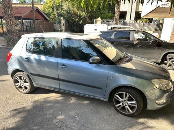 סקודה פאביה Ambiente ידני 1.4 (86 כ''ס) בנזין 2012 למכירה באבו סנאן