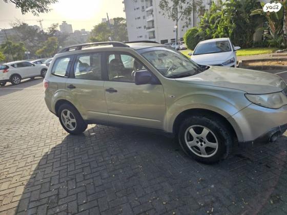 סובארו פורסטר 4X4 B אוט' 2.0 (150 כ''ס) [2008-2011] בנזין 2010 למכירה בנתניה