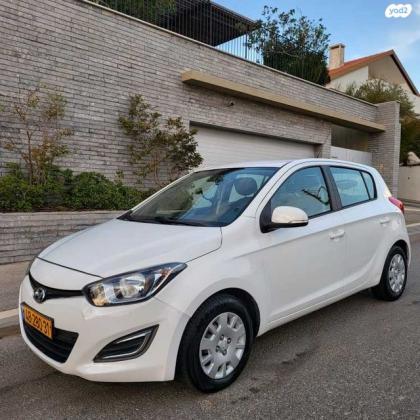 יונדאי i20 Insight אוט' 1.4 (100 כ"ס) בנזין 2014 למכירה בחיפה