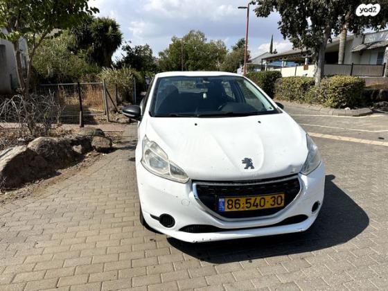 פיג'ו 208 Access ידני 1.2 (82 כ"ס) בנזין 2015 למכירה בקצרין