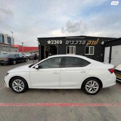 סקודה אוקטביה Ambition אוט' 1.0 (110 כ"ס) בנזין 2021 למכירה בראשון לציון