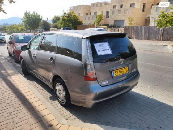 מיצובישי גרנדיס Executive אוט' 2.4 (165 כ"ס) בנזין 2010 למכירה באלעזר