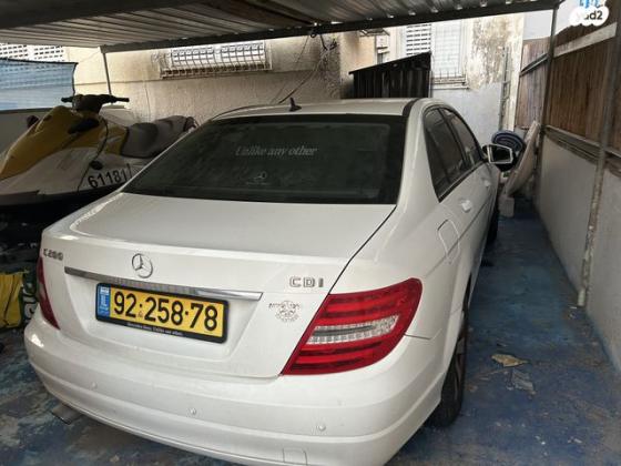 מרצדס C-Class Taxi C200D Taxi Classic אוט' דיזל 2.1 (136 כ"ס) [11-15] דיזל 2011 למכירה בנתניה