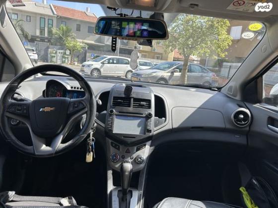 שברולט סוניק LTZ הצ'בק אוט' 1.6 (116 כ"ס) בנזין 2015 למכירה בראשון לציון