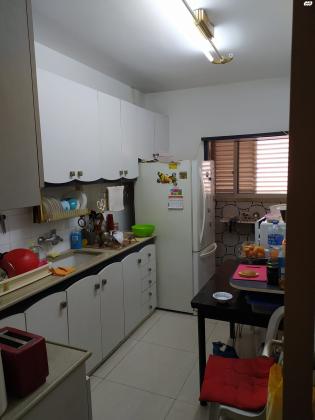 שפינוזה 14 (אברמוביץ')