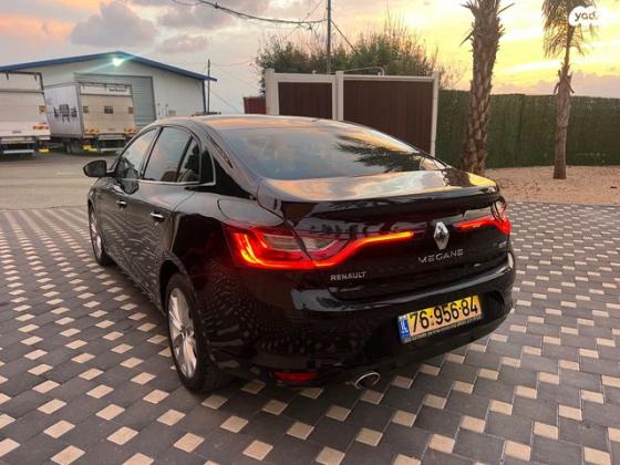רנו מגאן גראנד קופה Intense אוט' דיזל 1.5 (110 כ"ס) דיזל 2017 למכירה בג'דידה מכר