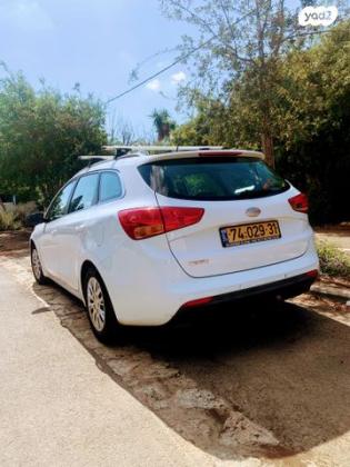קיה סיד / CEED LX סטיישן אוט' 1.6 (135 כ''ס) בנזין 2014 למכירה במכמורת