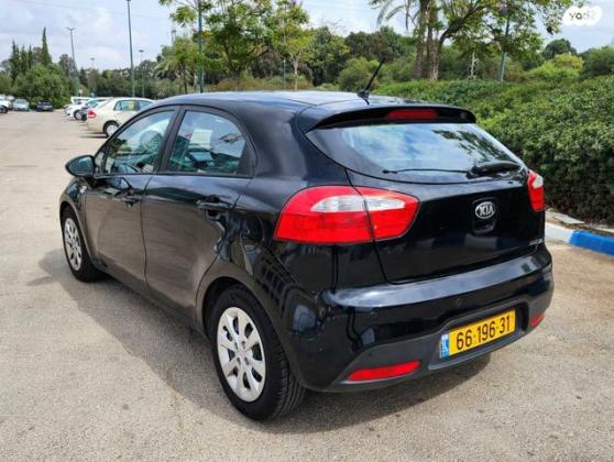 קיה ריו LX הצ'בק אוט' 1.4 (109 כ''ס) בנזין 2014 למכירה בנתניה