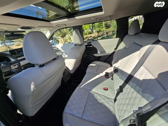 מיצובישי אאוטלנדר Luxury אוט' 7 מק' 2.5 (181 כ"ס) בנזין 2021 למכירה בבית שאן