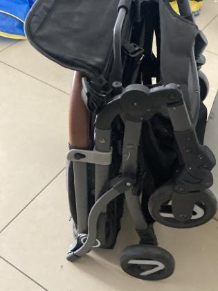 עגלת תינוק טיולון מתקפלת לממש