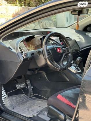 הונדה סיוויק האצ'בק החדשה Sport אוט' 1.8 (140 כ''ס) בנזין 2009 למכירה בחיפה