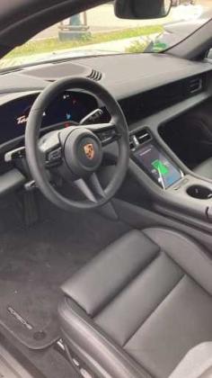 פורשה טייקן TAYCAN 93..4KW חשמלי 2023 למכירה בנתניה