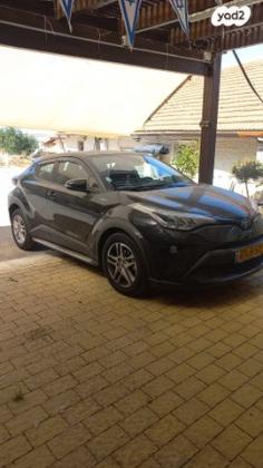 טויוטה C-HR Active הייבריד אוט' 1.8 (122 כ"ס) בנזין 2021 למכירה בירושלים