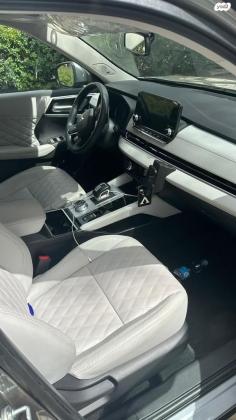 מיצובישי אאוטלנדר Luxury SE אוט' 7 מק' 2.5 (181 כ"ס) בנזין 2022 למכירה בפתח תקווה