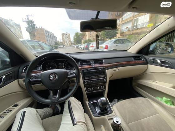 סקודה סופרב (עד 2019) Elegance אוט' 1.8 (153 כ''ס) בנזין 2013 למכירה בעכו