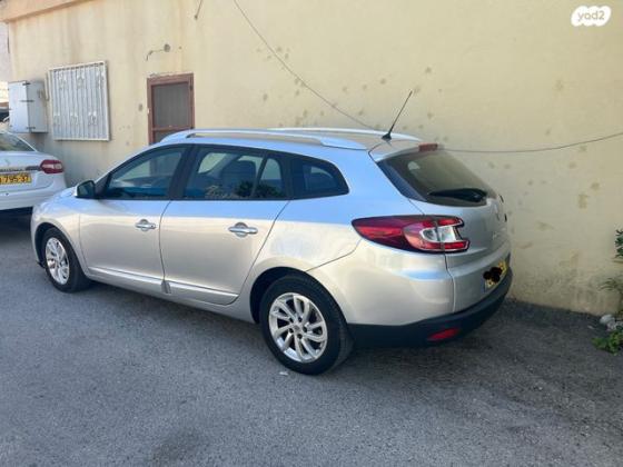 רנו מגאן אסטייט/ גראנד טור Expression אוט' דיזל 1.5 (110 כ''ס) דיזל 2016 למכירה בבאקה אל ע'רביה