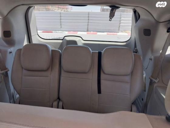 קרייזלר גראנד וויאג'ר Touring אוט' 7 מק' 3.8 (193 כ"ס) בנזין 2009 למכירה בירושלים