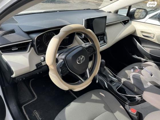 טויוטה קורולה הייבריד Lounge סדאן אוט' 1.8 (98 כ''ס) בנזין 2019 למכירה בירושלים