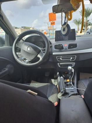 רנו פלואנס Ambiance אוט' דיזל 1.5 (110 כ''ס) דיזל 2016 למכירה בעכו