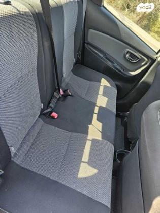 טויוטה יאריס הייבריד Hybrid אוט' 1.5 (74 כ''ס) בנזין 2016 למכירה בברקן