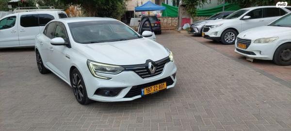 רנו מגאן גראנד קופה Intense אוט' דיזל 1.5 (110 כ"ס) דיזל 2018 למכירה בקרית גת