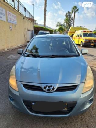 יונדאי i20 Inspire אוט' 1.4 (100 כ"ס) [2009-2015] בנזין 2011 למכירה בחיפה