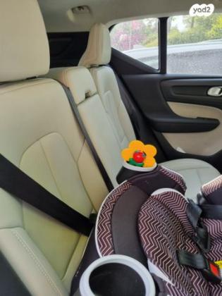 וולוו XC40 T4 Momentum with Leather אוט' 2.0 (190 כ''ס) בנזין 2020 למכירה בכוכב יאיר u002F צור יגאל