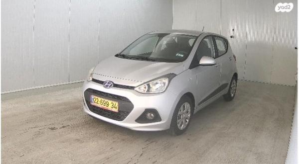 יונדאי i10 Insight ידני 1.0 (66 כ"ס) בנזין 2015 למכירה בגדרה