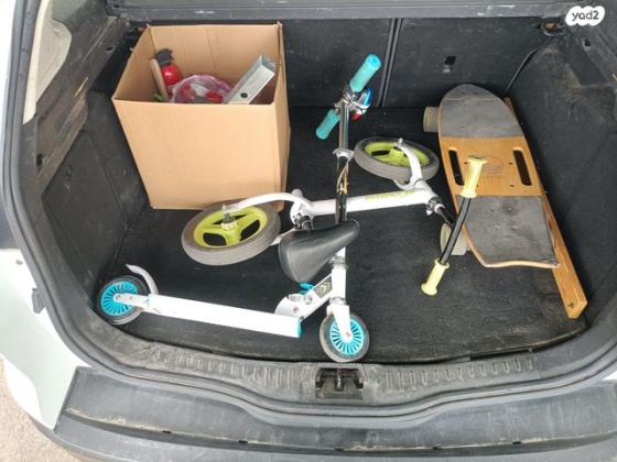 פורד פוקוס Trend סטיישן אוט' 1.6 (125 כ''ס) בנזין 2013 למכירה בנשר