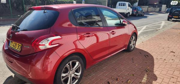 פיג'ו 208 Active אוט' 1.6 (120 כ"ס) בנזין 2014 למכירה בראשון לציון