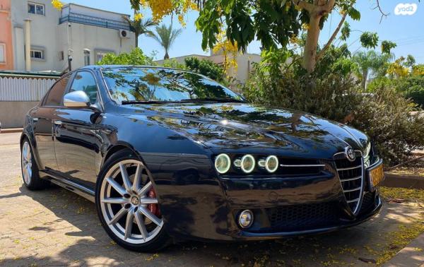 אלפא רומיאו 159 4X4 JTS TI ידני 3.2 (260 כ''ס) בנזין 2008 למכירה בחניאל