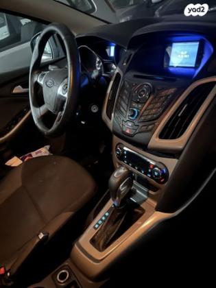 פורד פוקוס Trend סטיישן אוט' 1.6 (125 כ''ס) בנזין 2012 למכירה בראשון לציון