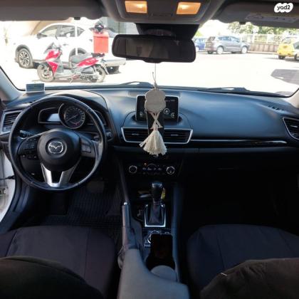 מאזדה i Active סדאן אוט' 1.5 (120 כ''ס) בנזין 2015 למכירה בתל אביב יפו
