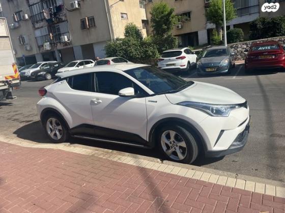 טויוטה C-HR Flow-P הייבריד אוט' 1.8 (98 כ"ס) בנזין 2019 למכירה באשקלון