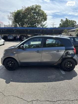 סמארט פורפור Launch Edition אוט' 1.0 (71 כ"ס) בנזין 2016 למכירה בתל אביב יפו