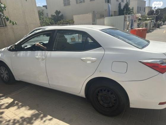 טויוטה קורולה Sun אוט' 1.6 (132 כ"ס) בנזין 2016 למכירה בפרדס חנה כרכור