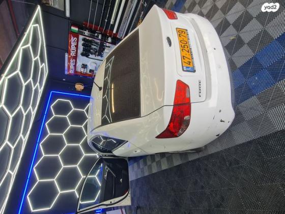 קיה פורטה LX אוט' 1.6 (126 כ"ס) בנזין 2012 למכירה בחדרה