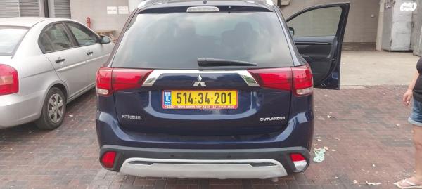 מיצובישי אאוטלנדר Instyle אוט' 7 מק' 2.0 (150 כ"ס) בנזין 2019 למכירה בחדרה