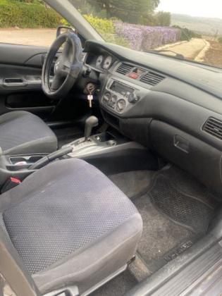 מיצובישי לנסר קלאסיק Executive אוט' 1.6 (98 כ''ס) בנזין 2008 למכירה באשקלון